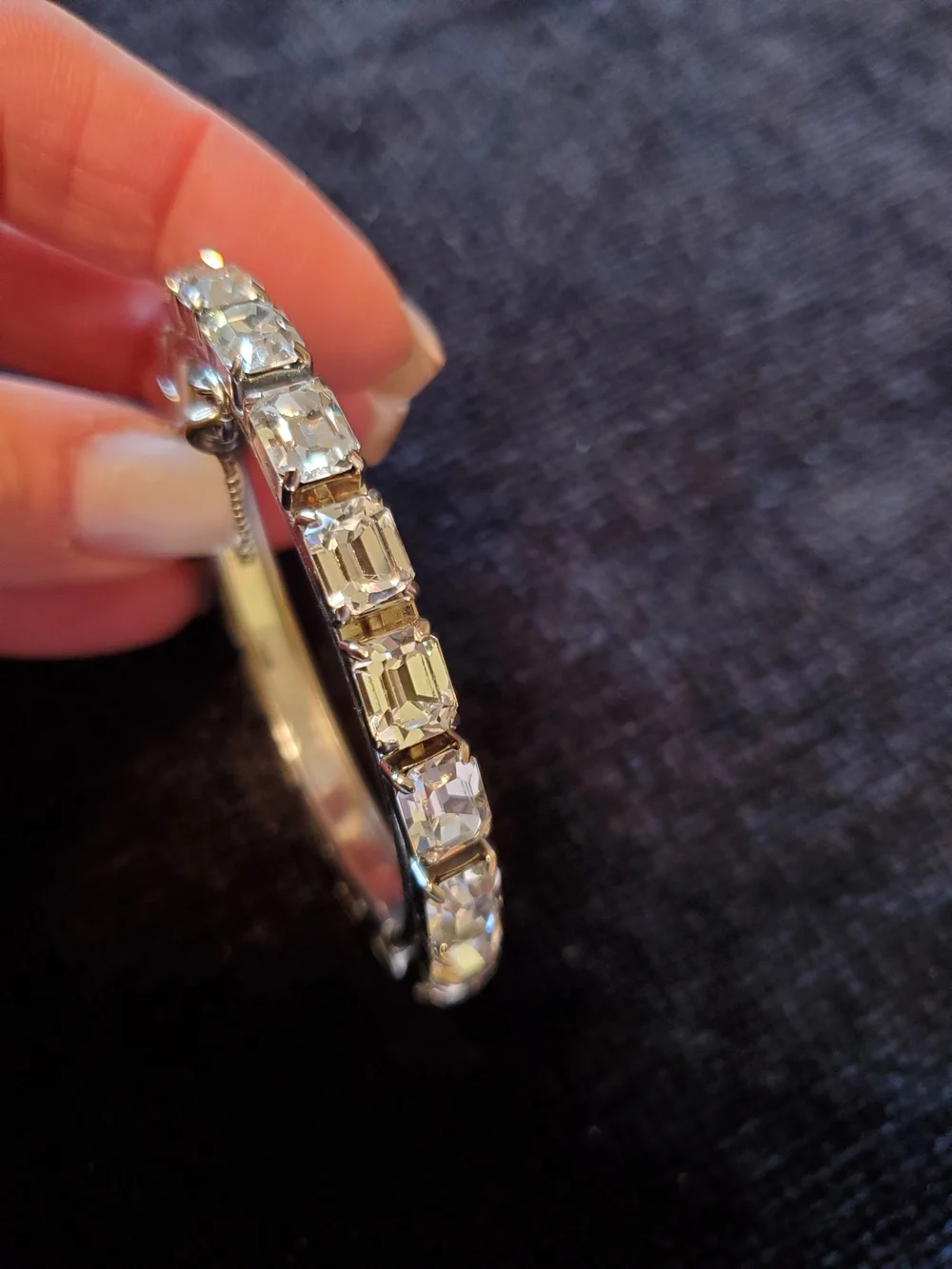 Elegant Crystal-Embellished Silver-Tone Hinged Bangle Bracelet